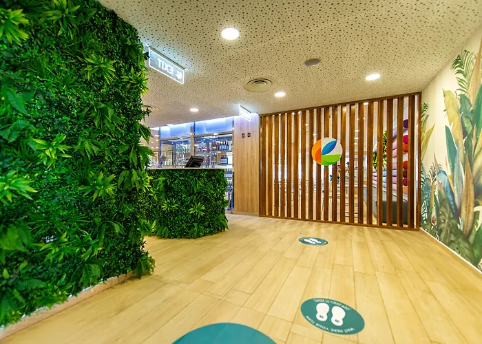 ホテル Paradise Park Fun Lifestyle ロスクリスティアーノス