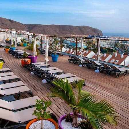 Paradise Park Fun Lifestyle ホテル 4*