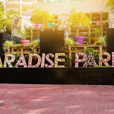 ホテル Paradise Park Fun Lifestyle