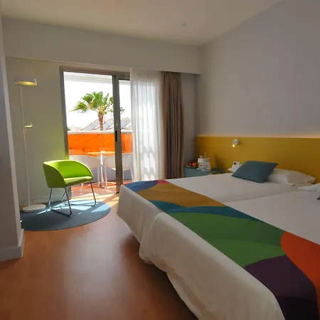 Paradise Park Fun Lifestyle 4* ロスクリスティアーノス