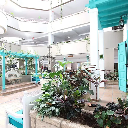 Paradise Park Fun Lifestyle 4* ロスクリスティアーノス