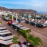 Paradise Park Fun Lifestyle فندق 4*