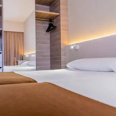 Paradise Park Fun Lifestyle Hotel 4*