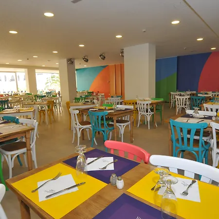 Paradise Park Fun Lifestyle 호텔 로스크리스티아노스