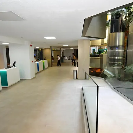 Paradise Park Fun Lifestyle Лос Кристианос